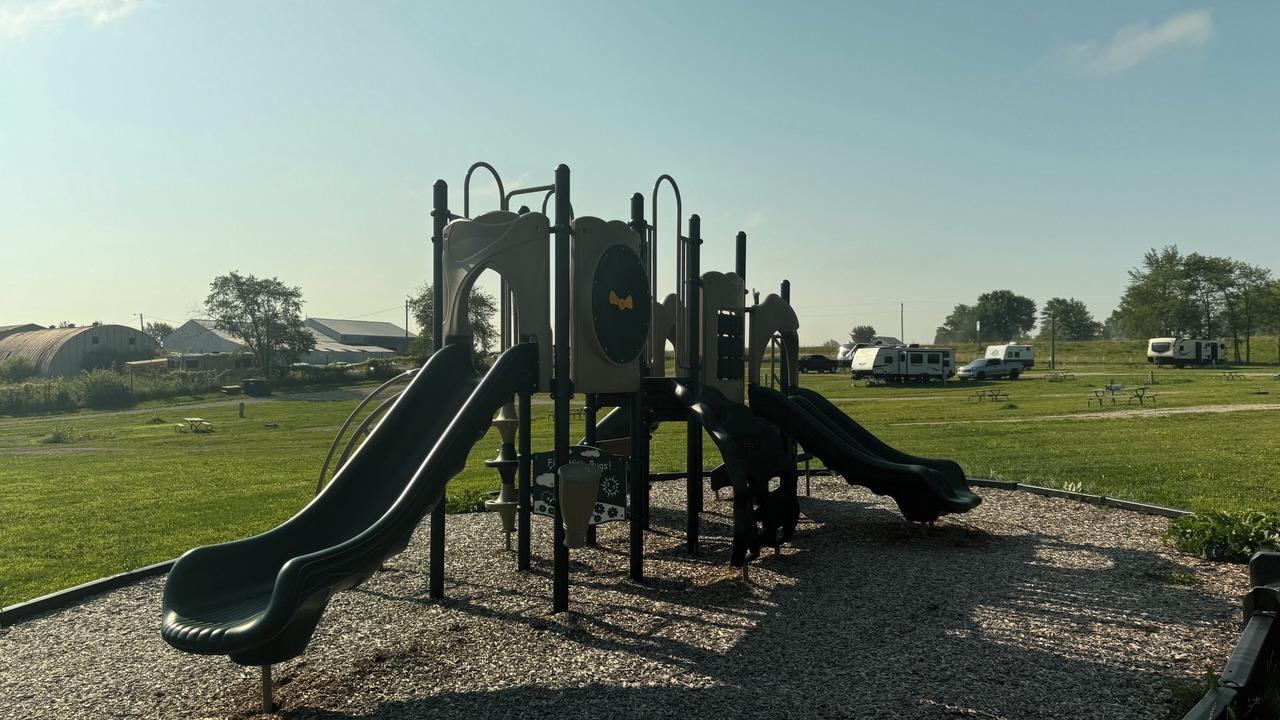 Photo of Others in Troy Mills
