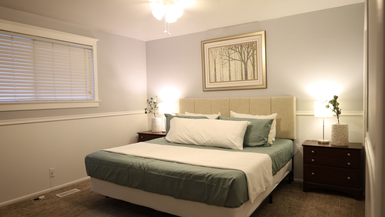 Photo of Bedroom in Taylorsville