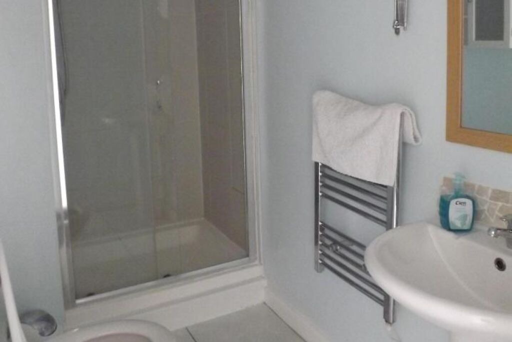 Photo of Bathroom in Camber