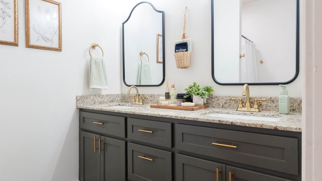 Photo of Bathroom in Morrilton