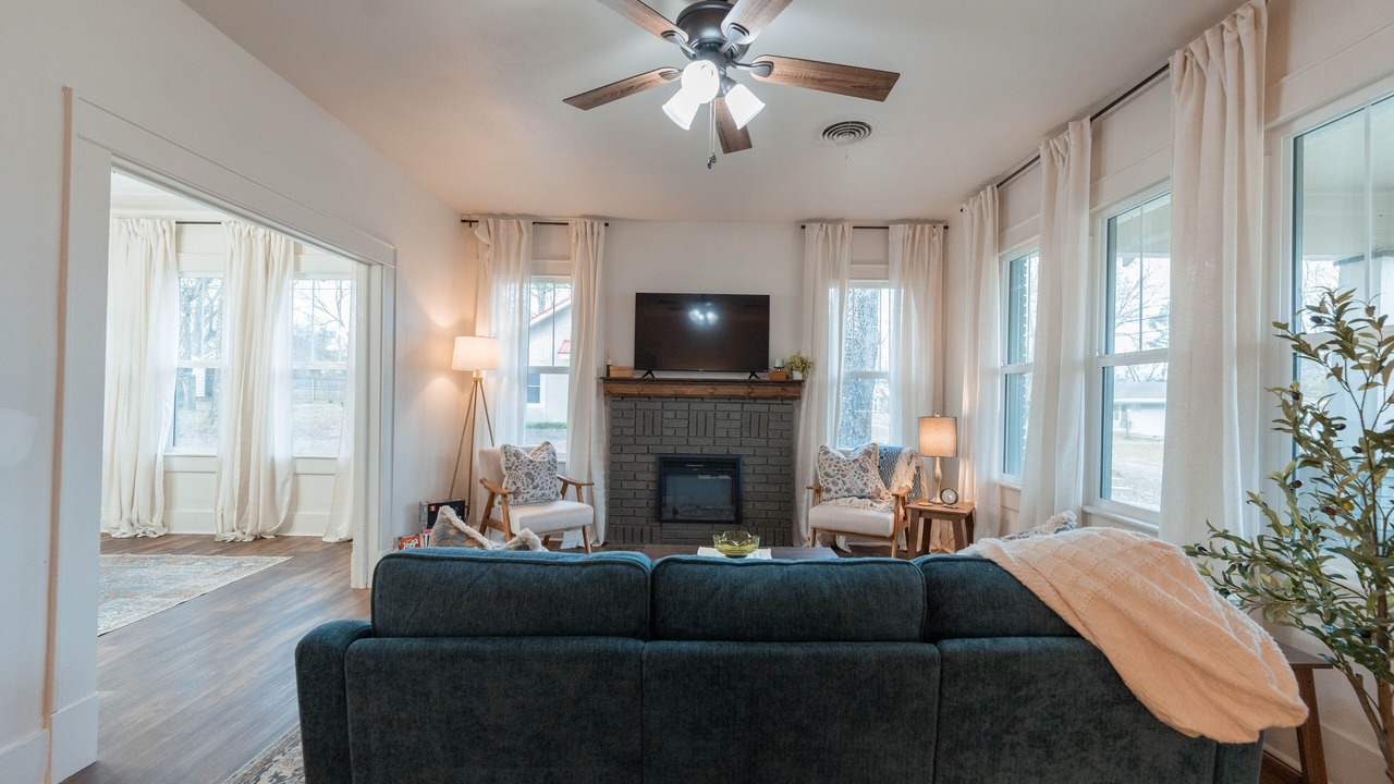 Photo of Livingroom in Morrilton