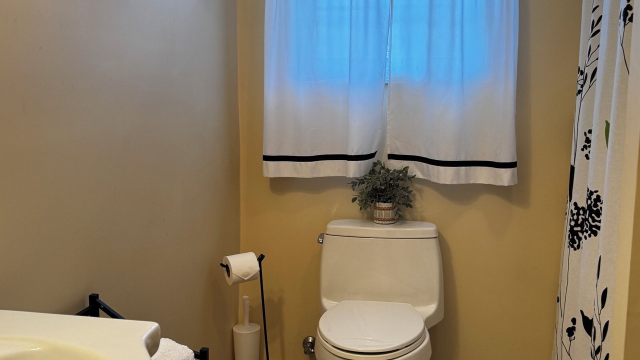 Photo of Bathroom in Town of Webb