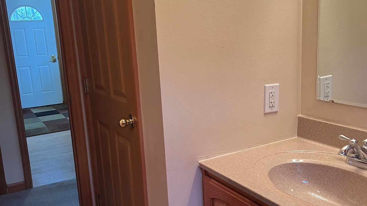 Photo of Bathroom in Town of Webb