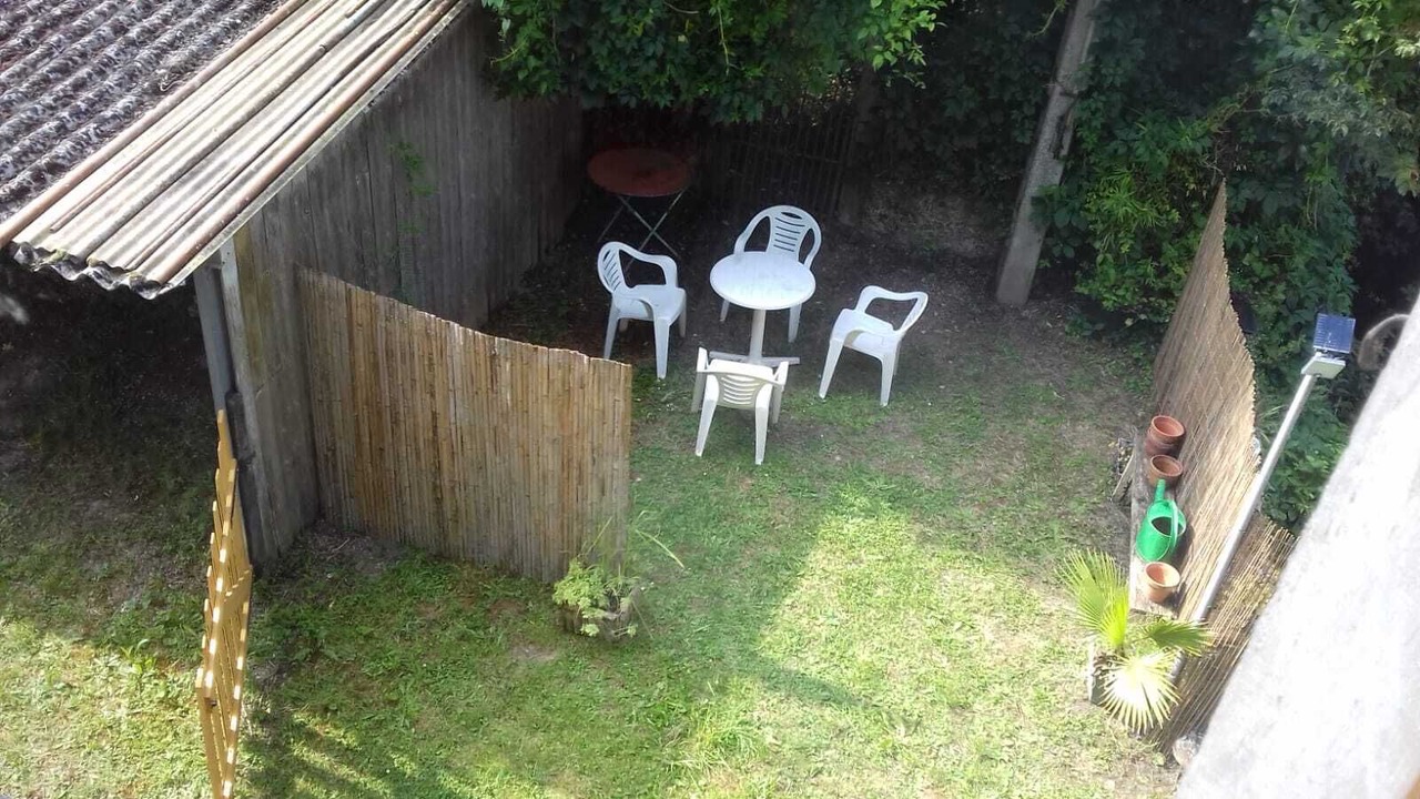 Photo of Outdoor in Troo