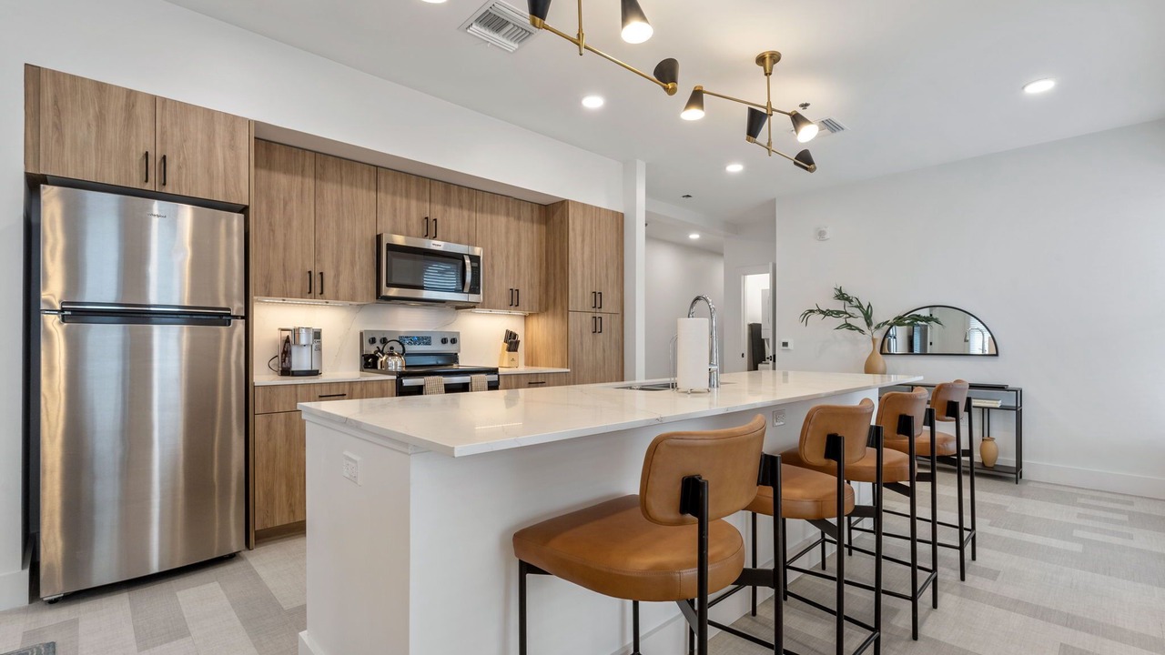 Photo of Kitchen in Main - Military Plaza