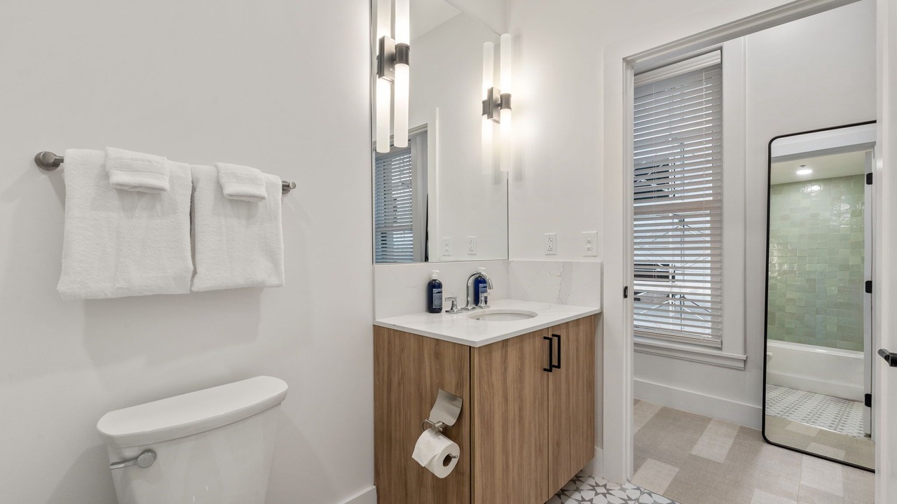 Photo of Bathroom in Main - Military Plaza