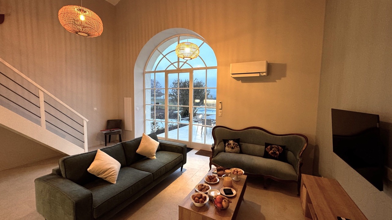 Photo of Livingroom in Saint-Sulpice-de-Faleyrens