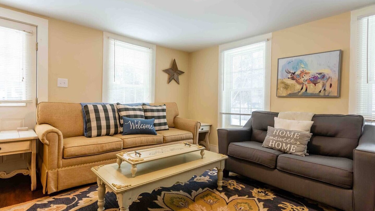 Photo of Livingroom in Fly Creek