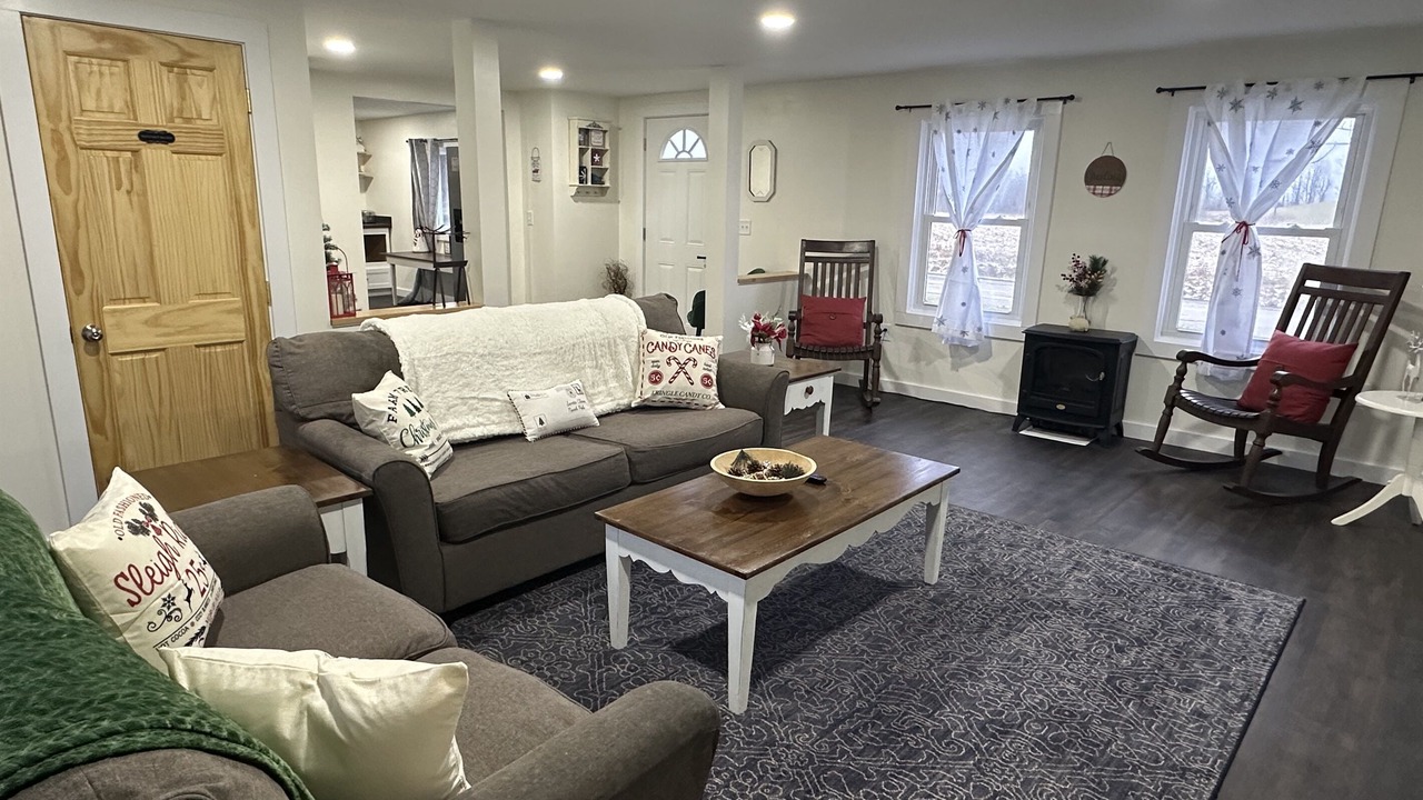 Photo of Livingroom in Richfield Springs