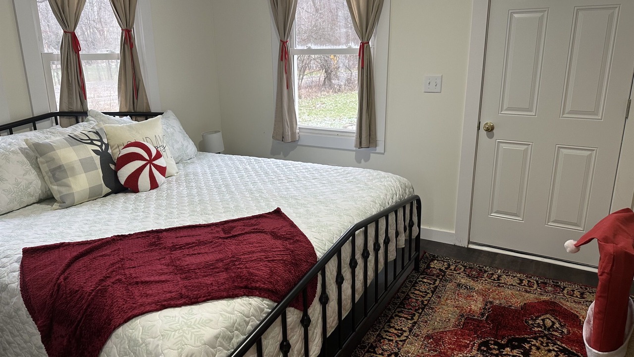 Photo of Bedroom in Richfield Springs