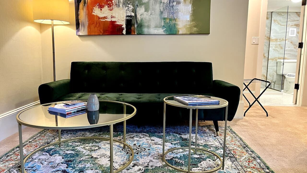 Photo of Livingroom in Laurelhurst