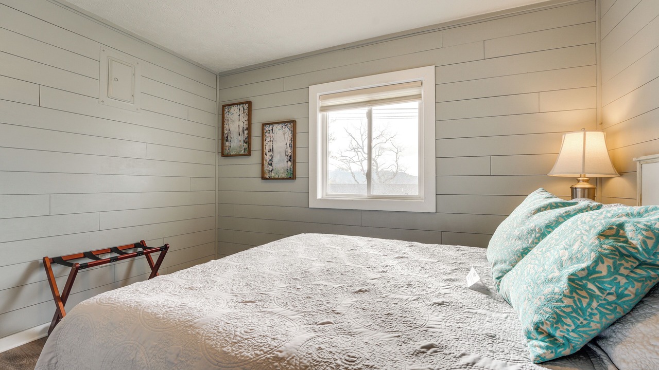 Photo of Bedroom in Cape Fair