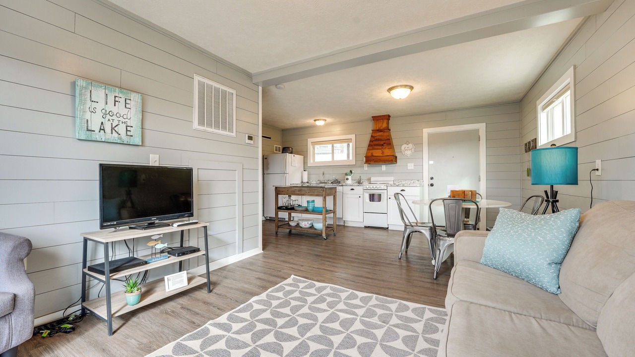 Photo of Bedroom in Cape Fair