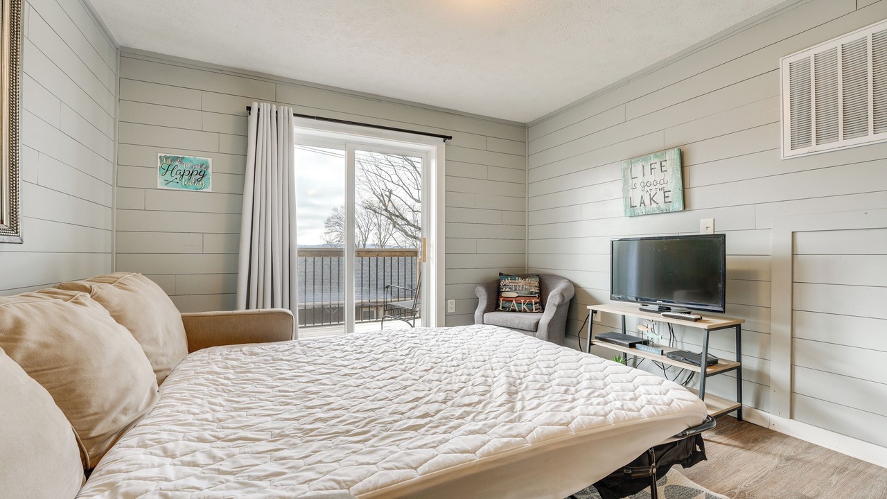 Photo of Bedroom in Cape Fair