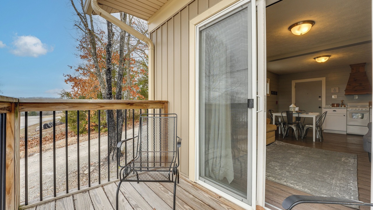 Photo of Patio Balcony in Cape Fair