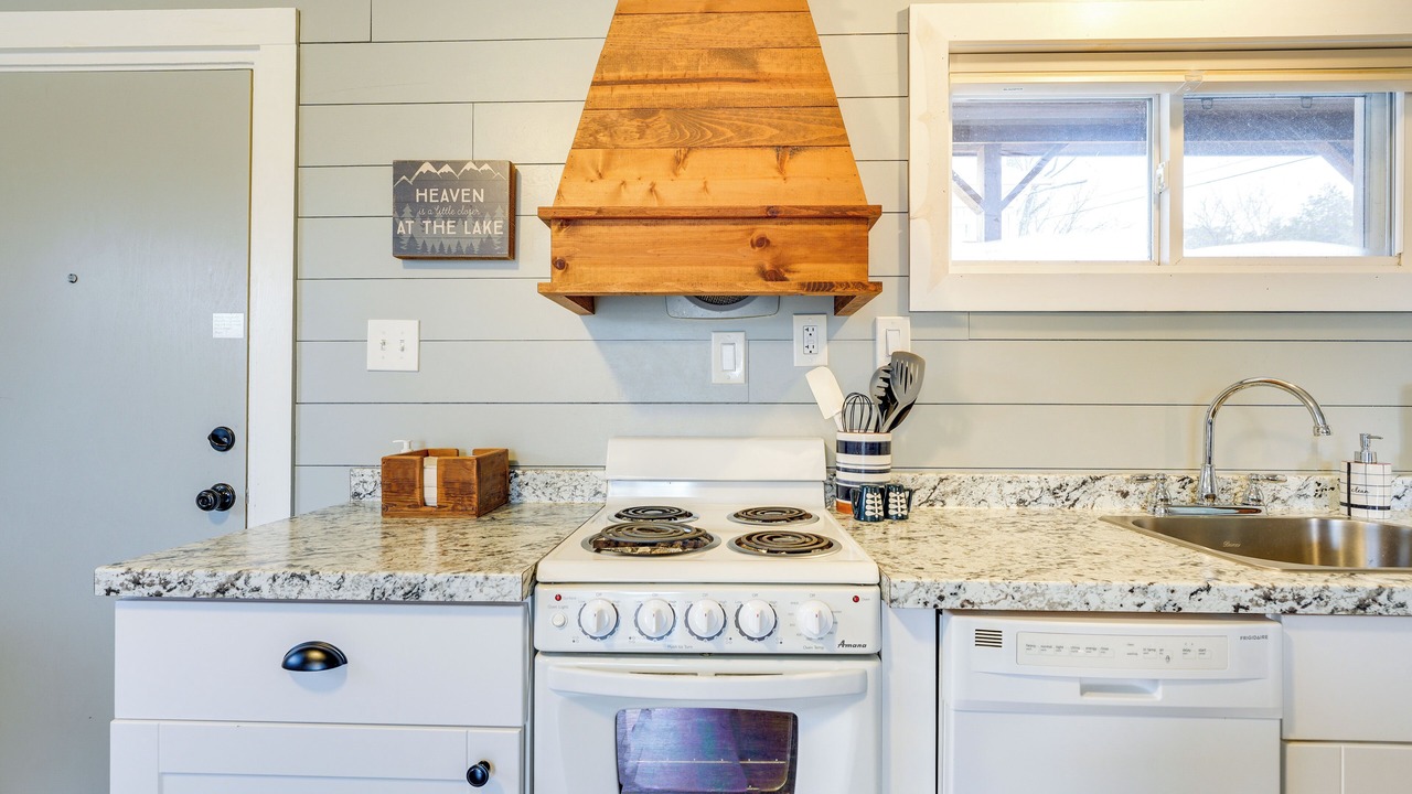Photo of Kitchen in Cape Fair