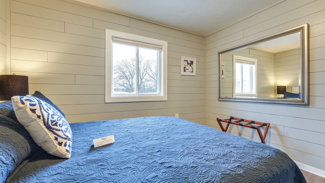 Photo of Bedroom in Cape Fair