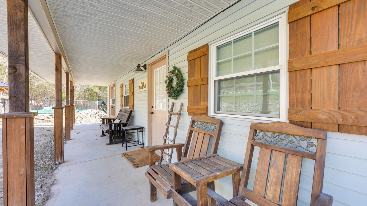Photo of Patio Balcony in Cape Fair