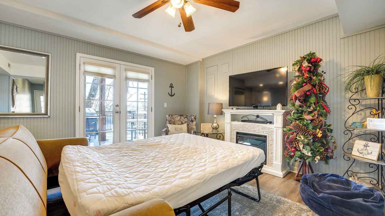 Photo of Bedroom in Cape Fair