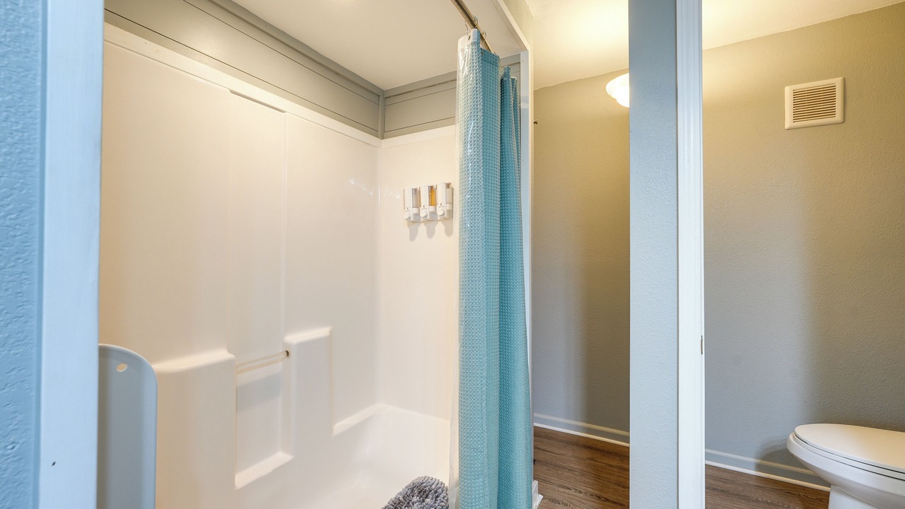 Photo of Bathroom in Cape Fair
