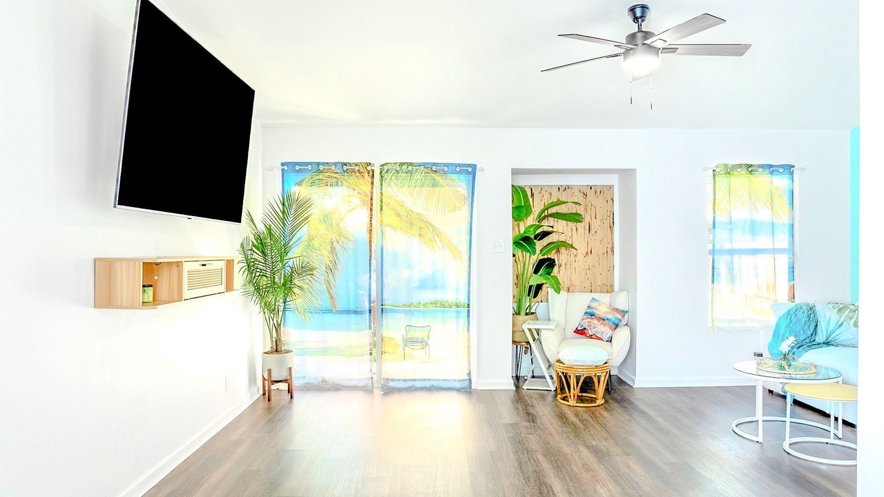 Photo of Livingroom in Babcock North