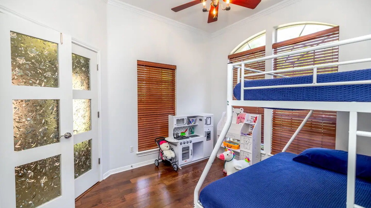 Photo of Bedroom in Cedar Park