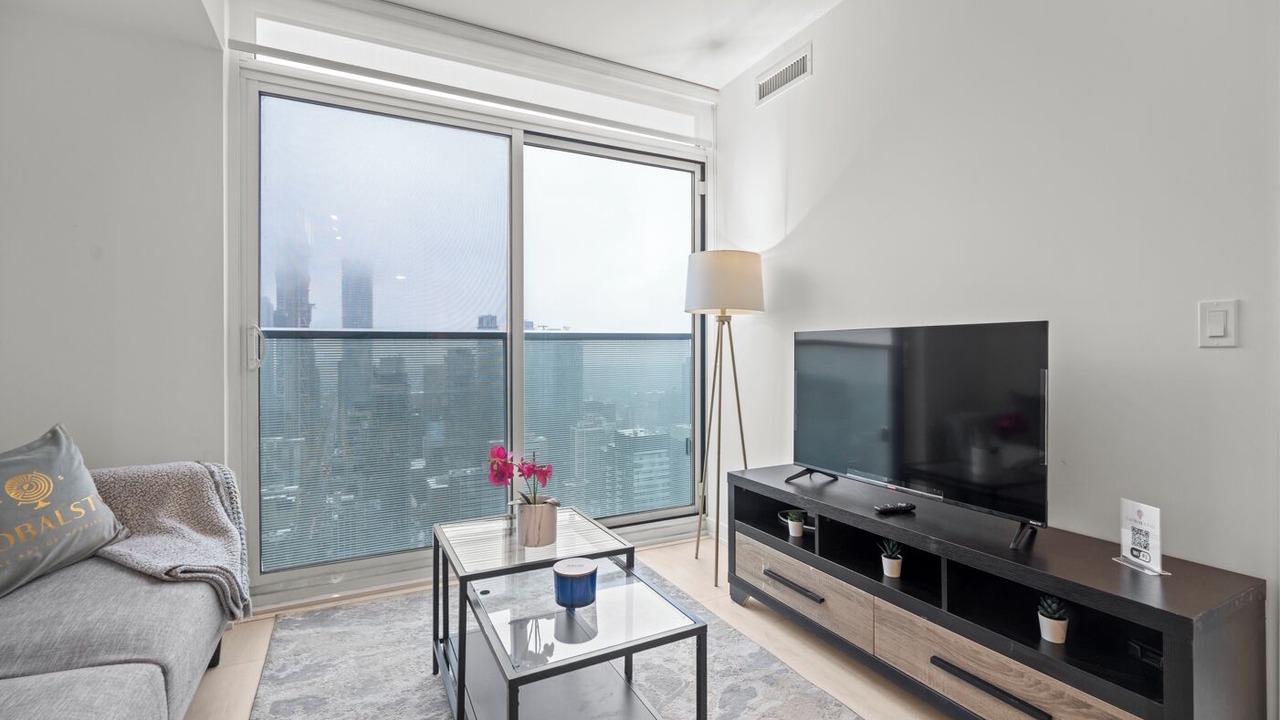 Photo of Livingroom in Church and Wellesley