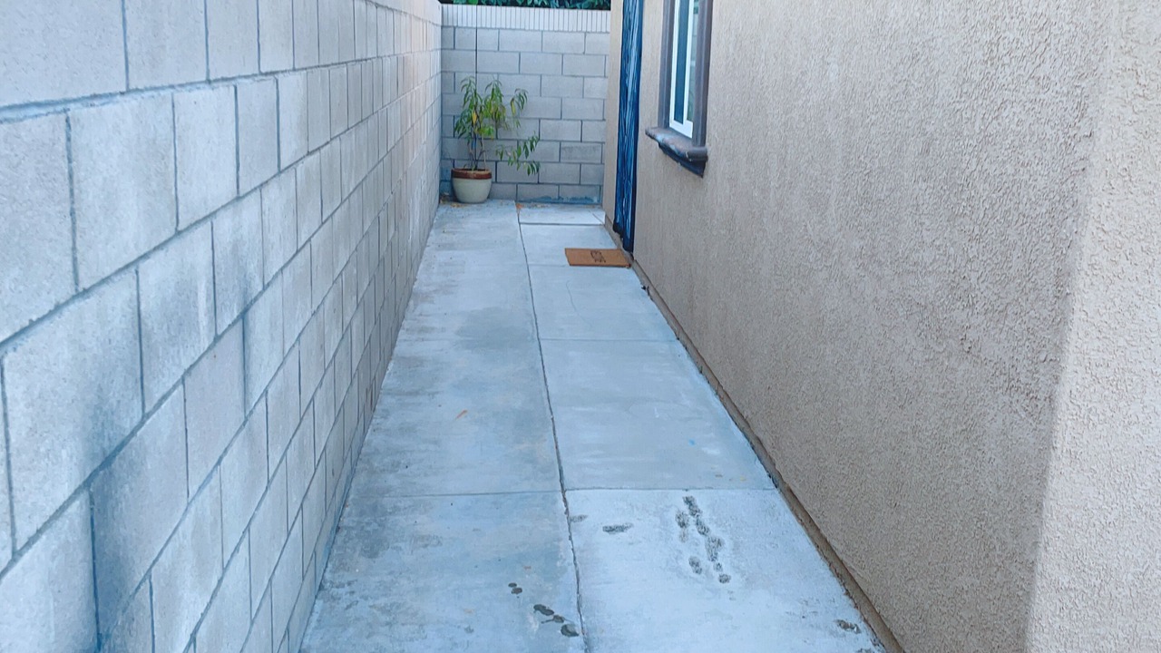 Photo of Outdoor in Midway City
