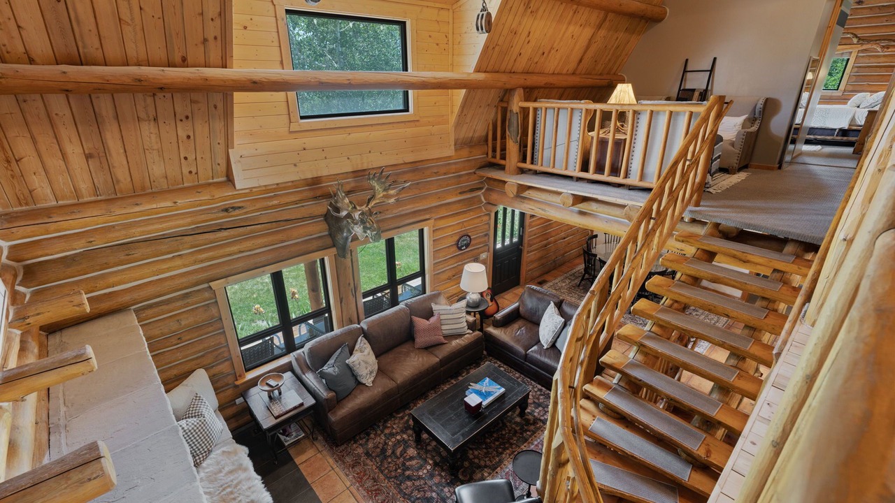 Photo of Livingroom in Eden