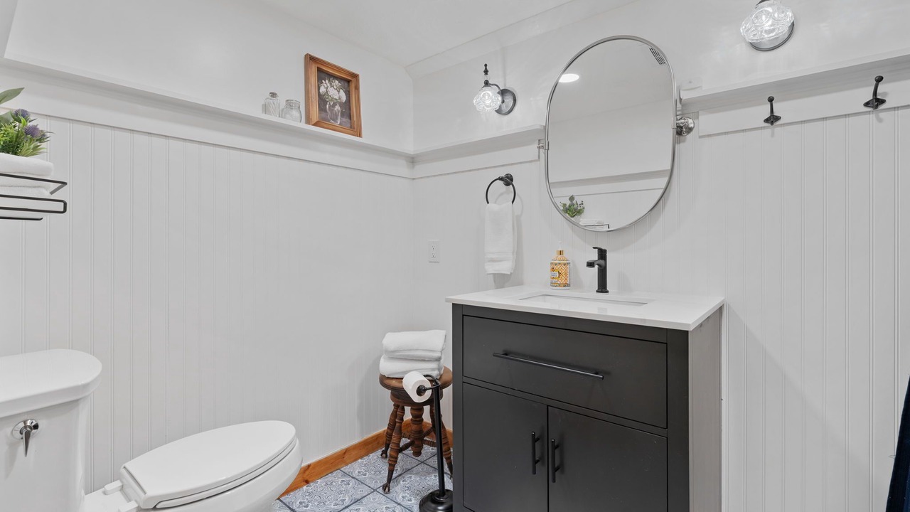 Photo of Bathroom in Eden
