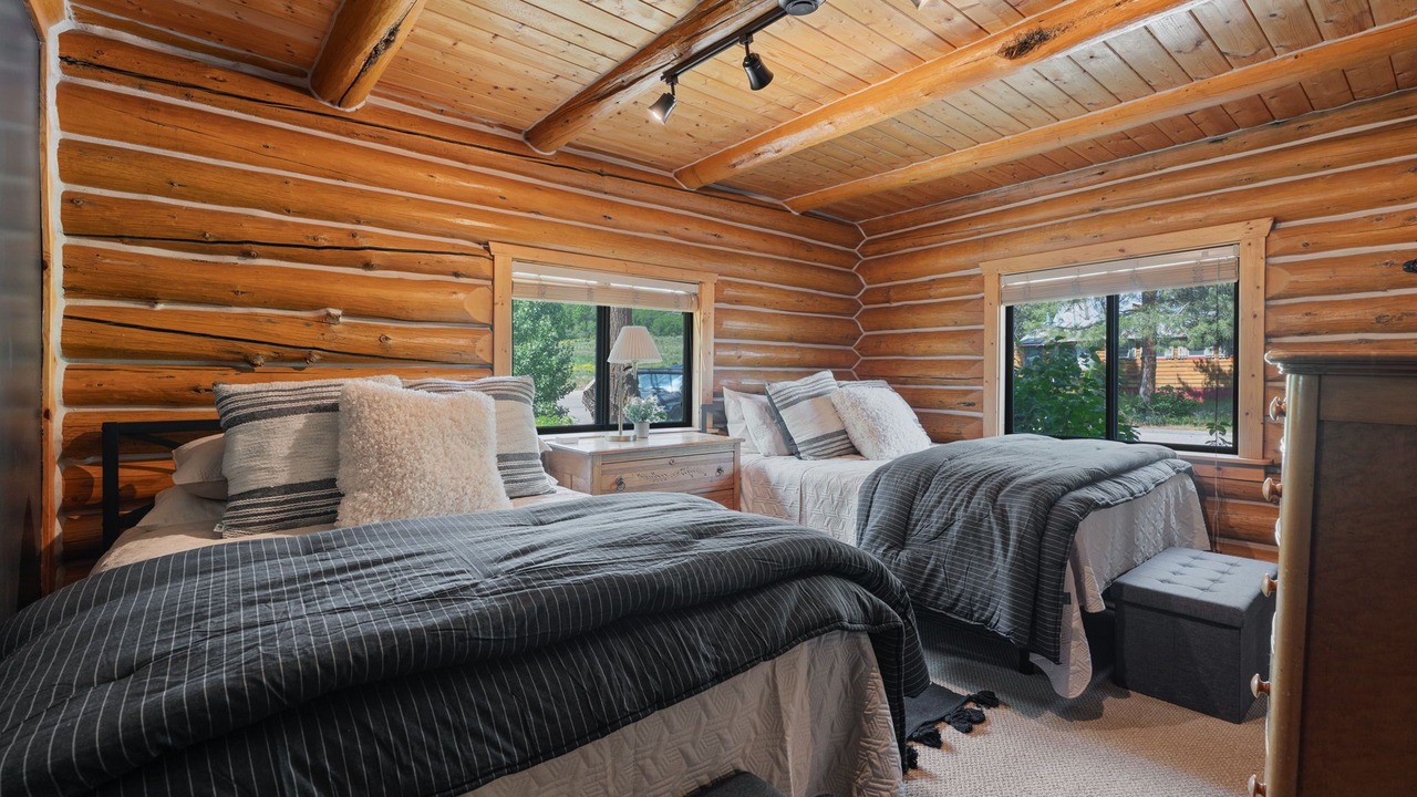 Photo of Bedroom in Eden