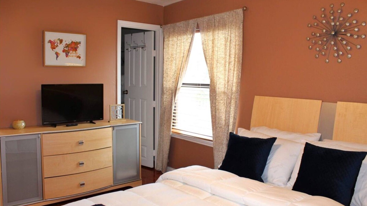 Photo of Bedroom in Sky Lake