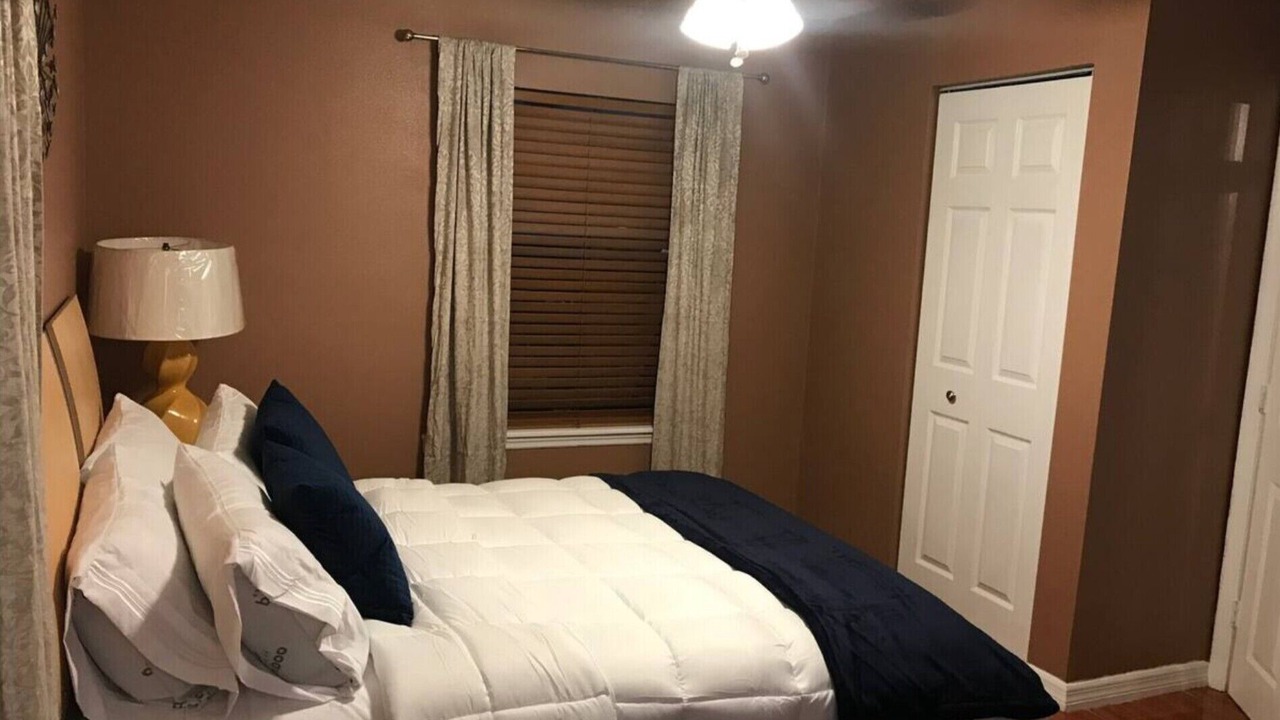 Photo of Bedroom in Sky Lake