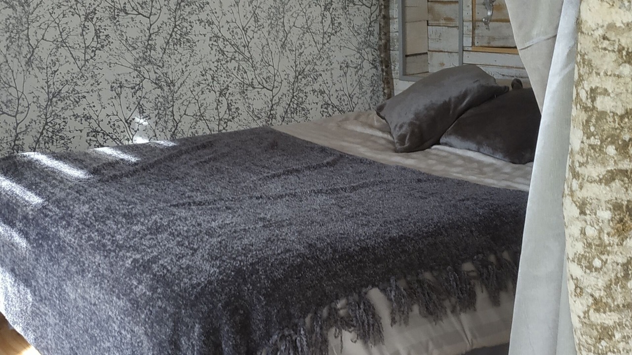 Photo of Bedroom in Arconsat