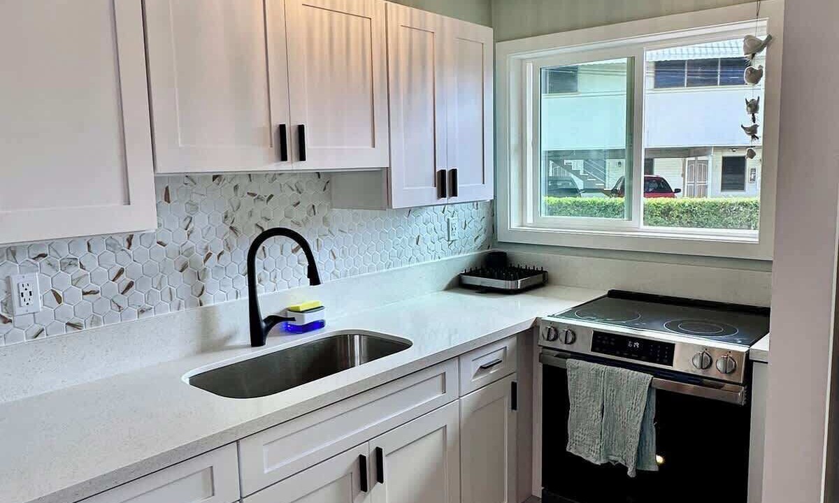 Photo of Kitchen in McCully - Moiliili