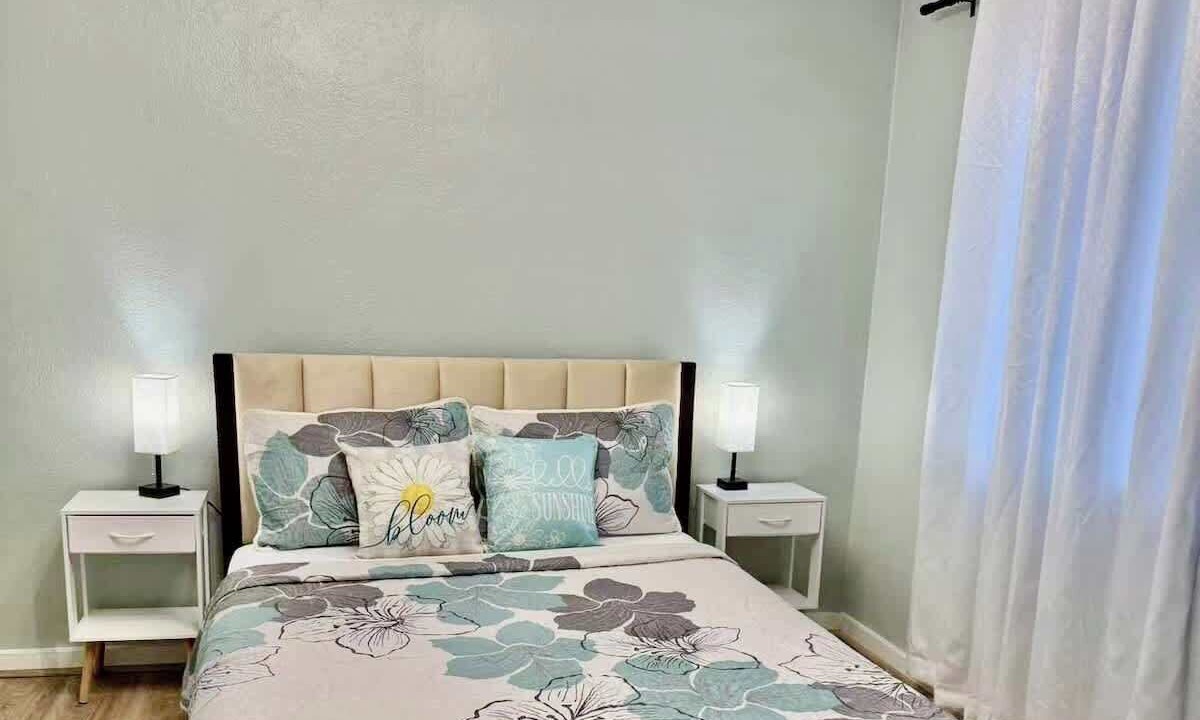 Photo of Bedroom in McCully - Moiliili