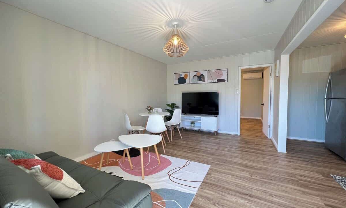 Photo of Livingroom in McCully - Moiliili