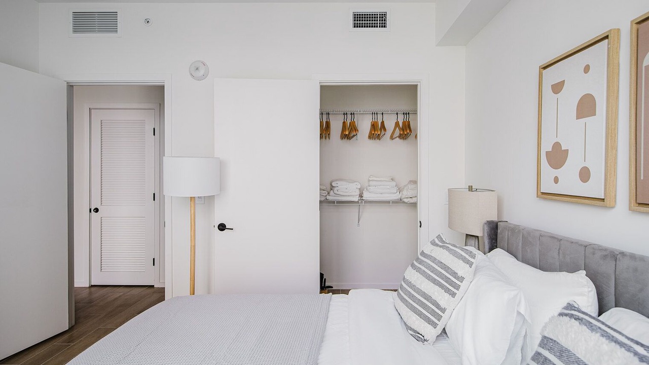 Photo of Bedroom in Coral Way