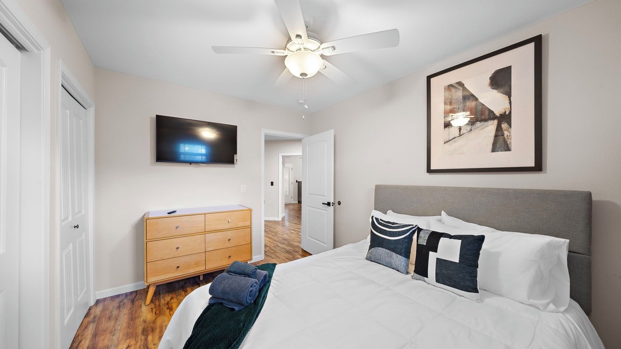 Photo of Bedroom in Willow Meadows/Willowbend Area