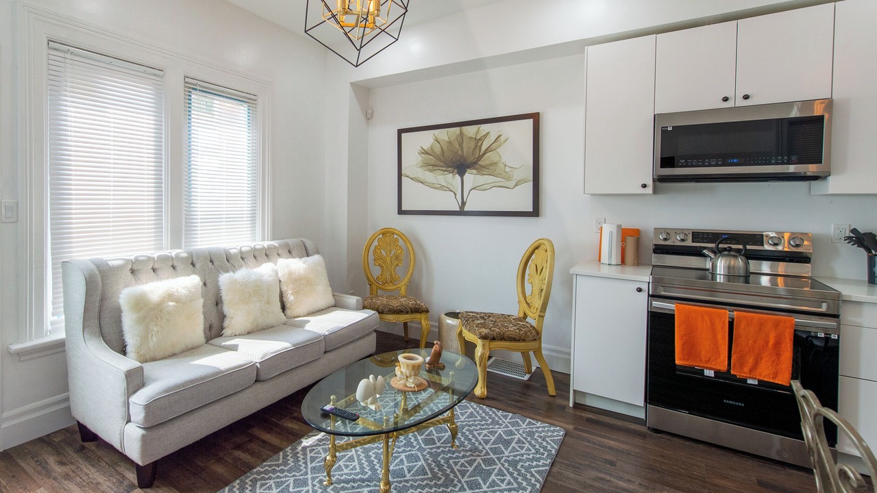 Photo of Livingroom in Brantford