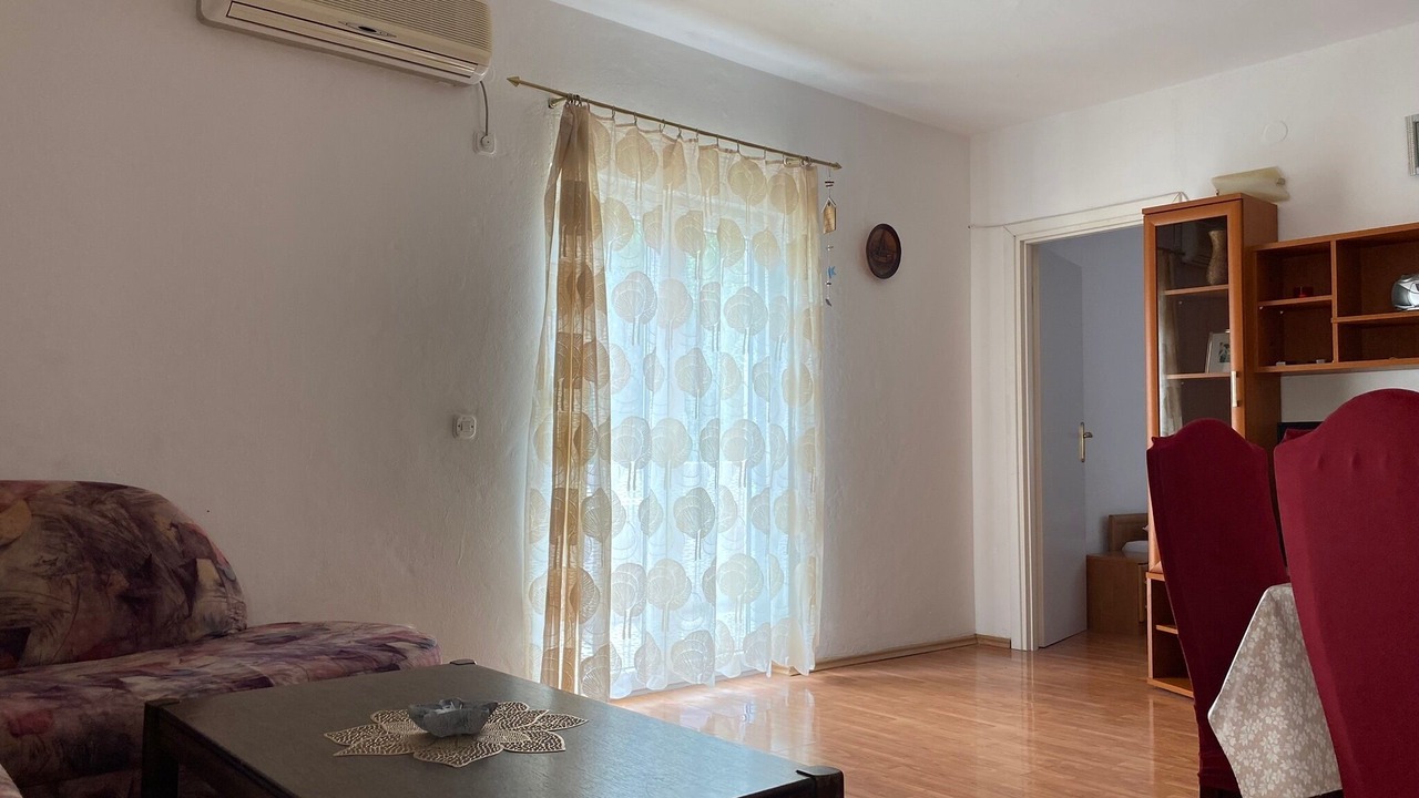 Photo of Livingroom in Betina