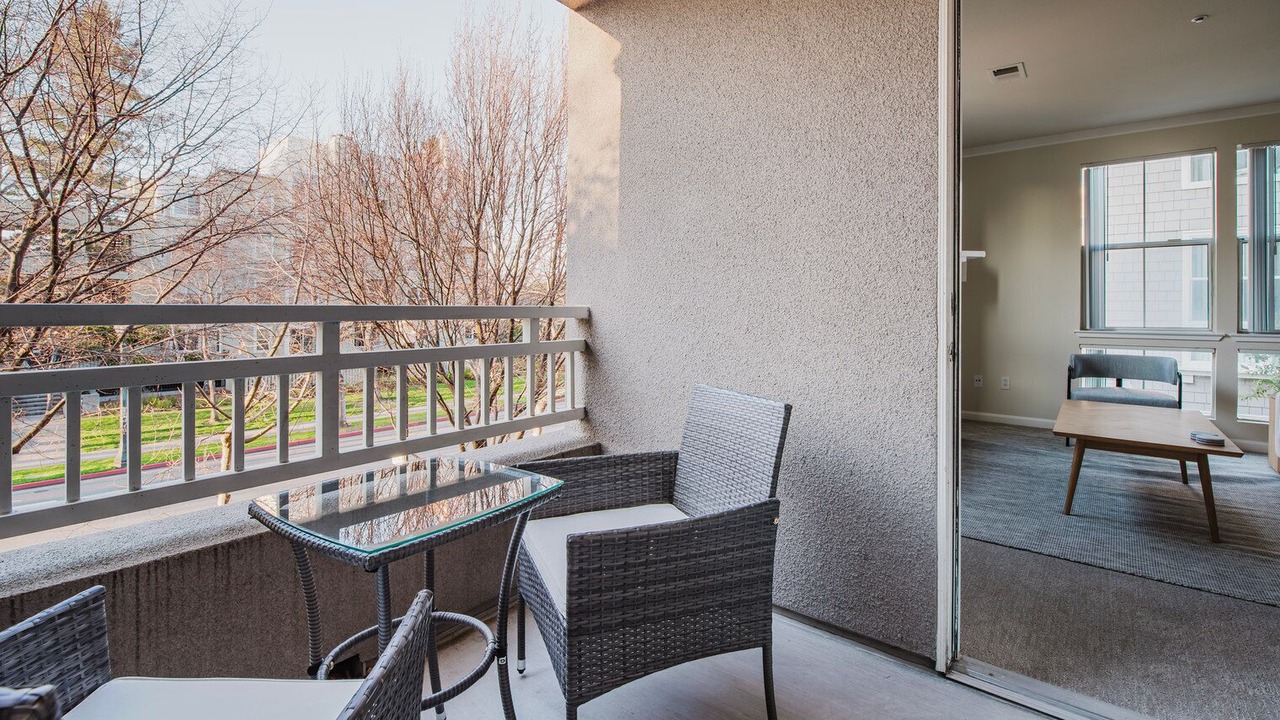 Photo of Patio Balcony in Central San Mateo