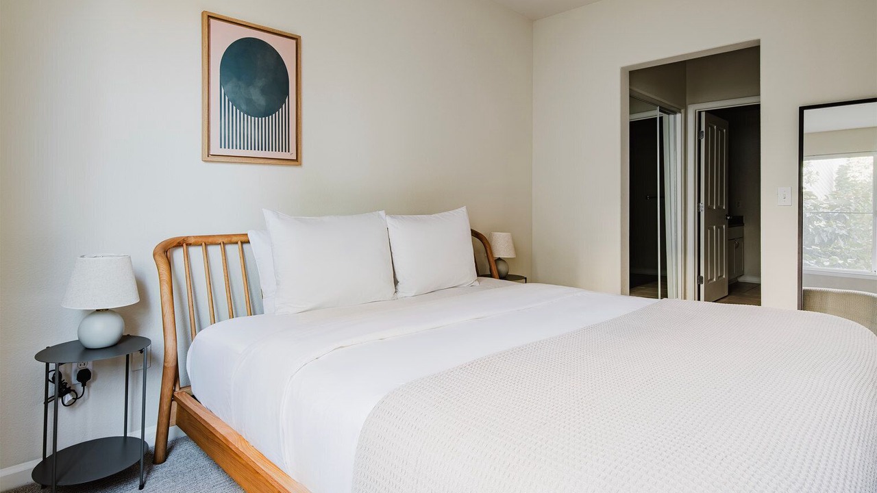 Photo of Bedroom in Central San Mateo