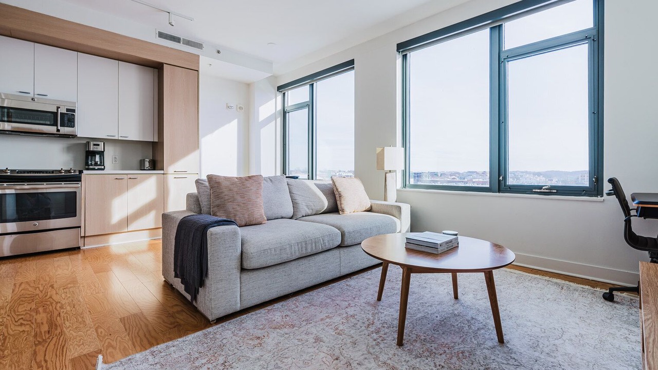 Photo of Livingroom in Navy Yard
