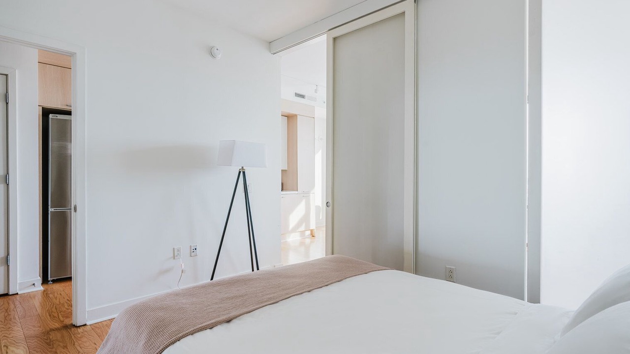 Photo of Bedroom in Navy Yard