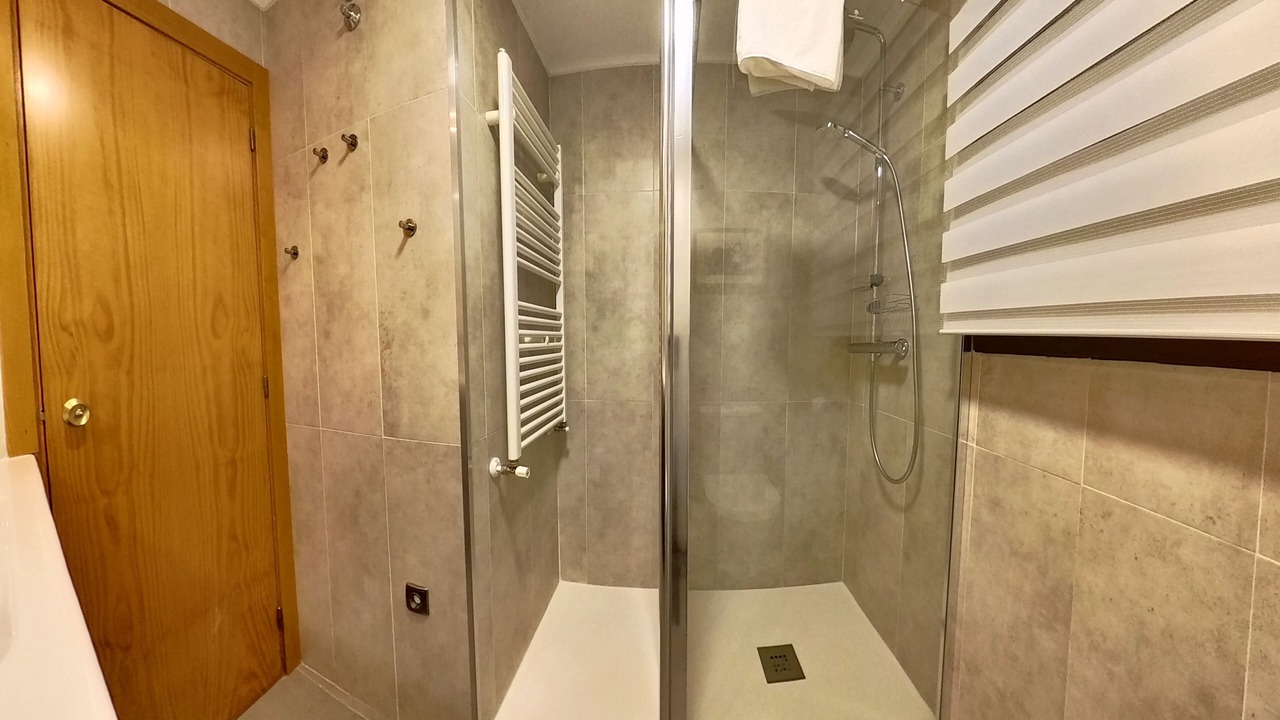 Photo of Bathroom in Escarrilla