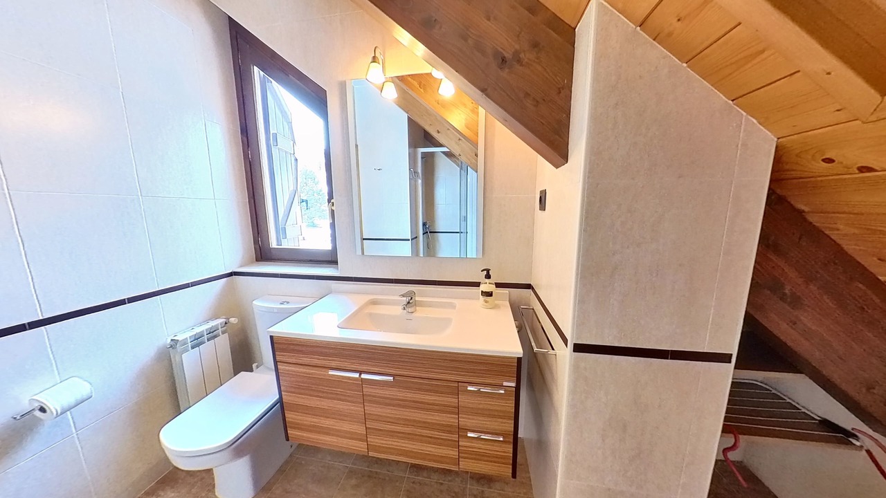 Photo of Bathroom in Sallent de Gallego