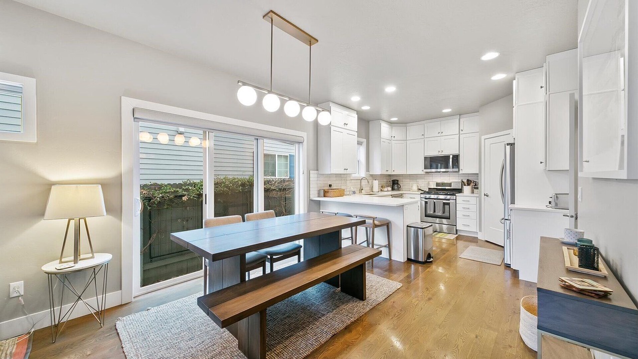 Photo of Kitchen in Sunset