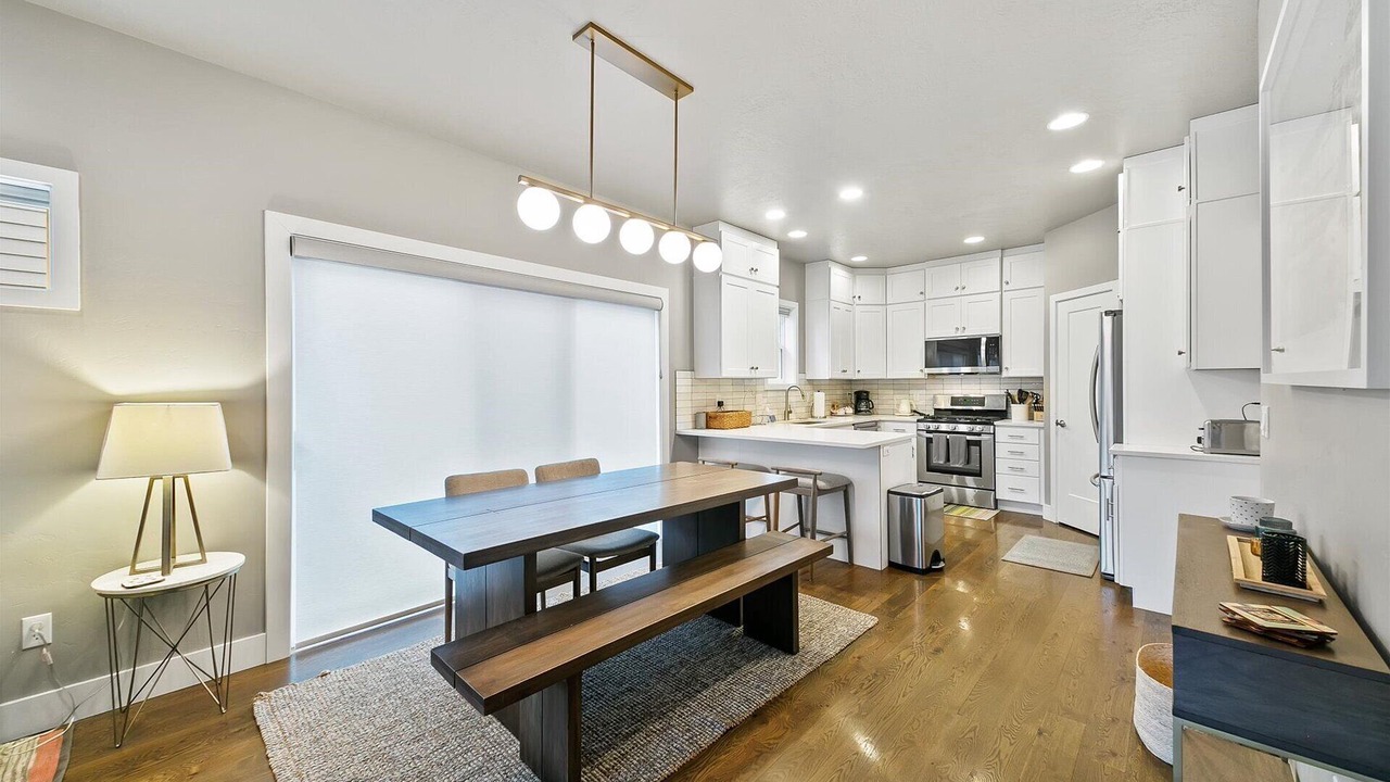 Photo of Kitchen in Sunset