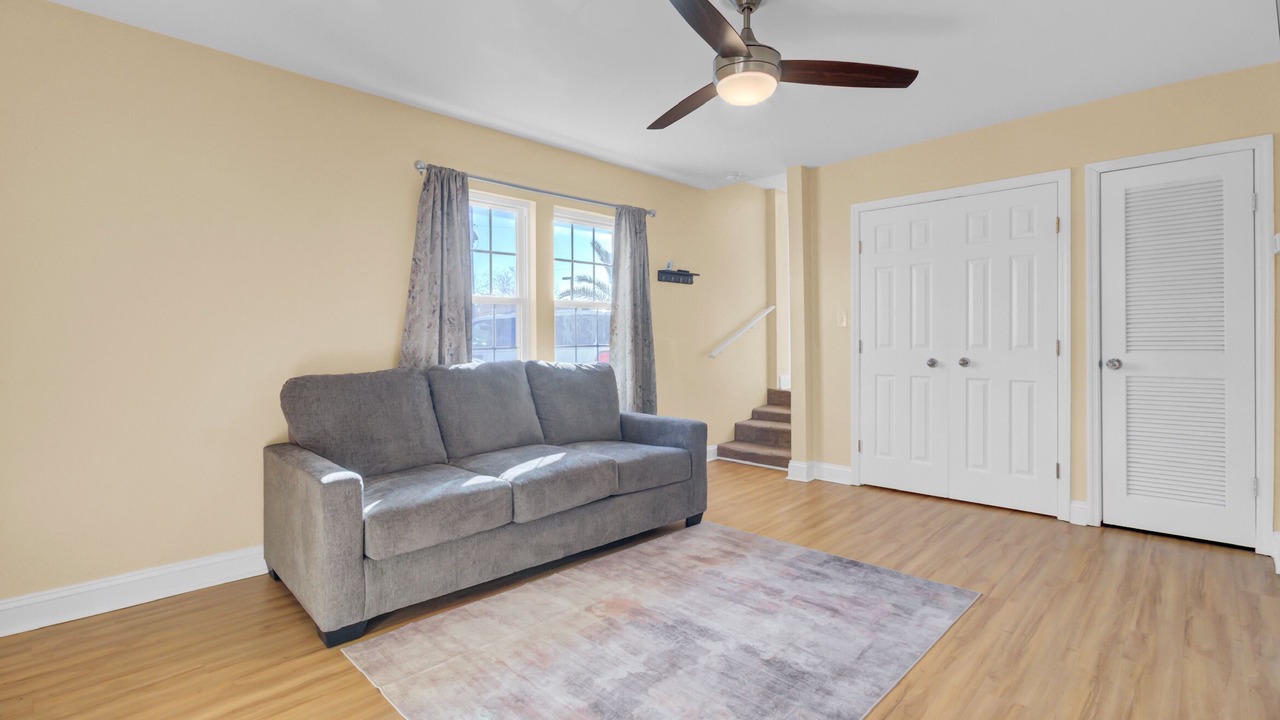 Photo of Livingroom in North Charleston